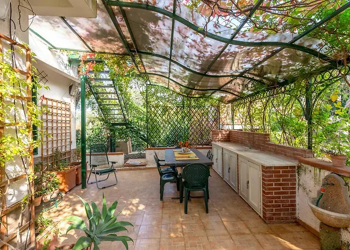 Violetta Dom wakacyjny Carini